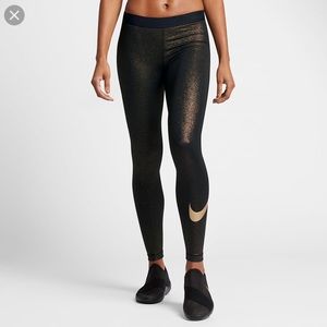 Sparkly Metallic Nike Pro Leggings
